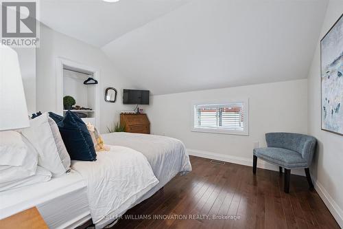 63 Menno Street, Waterloo, ON - Indoor Photo Showing Bedroom