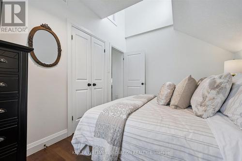 63 Menno Street, Waterloo, ON - Indoor Photo Showing Bedroom