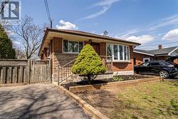 146 WELBOURN Street  Hamilton, ON L9A 3N4
