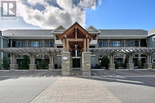 205 - 2 COVE COURT  Collingwood, ON L9Y 0Y6