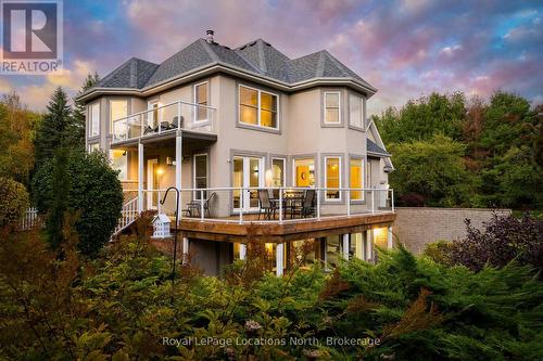 7833 Poplar Side Road, Clearview, ON - Outdoor With Deck Patio Veranda