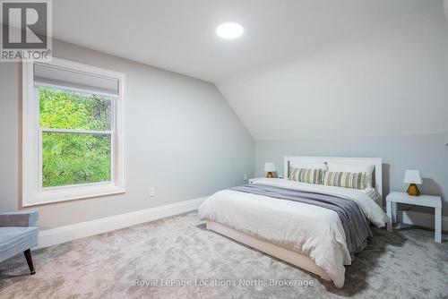 7833 Poplar Side Road, Clearview, ON - Indoor Photo Showing Bedroom