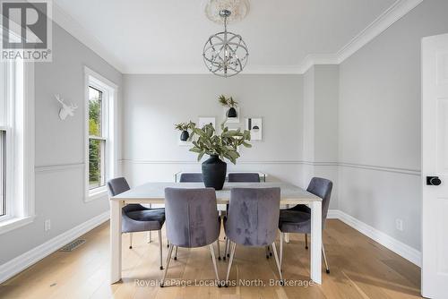 7833 Poplar Side Road, Clearview, ON - Indoor Photo Showing Dining Room