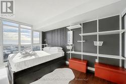 2608 - 15 ICEBOAT TERRACE  Toronto, ON M5V 4A5