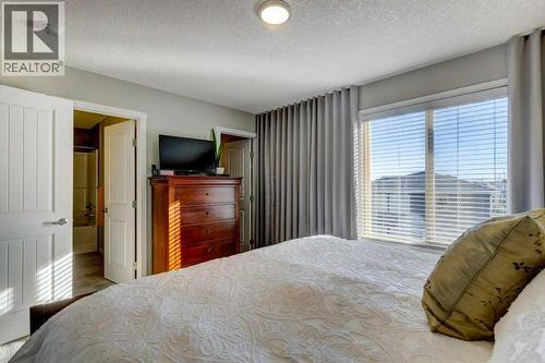 444 Legacy Point Se, Calgary, AB - Indoor Photo Showing Bedroom