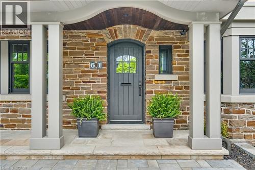 61 Oak Knoll Drive, Hamilton, ON - Outdoor