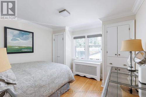 35 Grenview Boulevard N, Toronto, ON - Indoor Photo Showing Bedroom