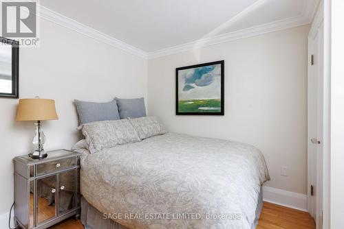 35 Grenview Boulevard N, Toronto, ON - Indoor Photo Showing Bedroom