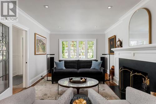 35 Grenview Boulevard N, Toronto, ON - Indoor Photo Showing Living Room With Fireplace