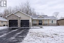 1077 SHEARER DRIVE Brockville, ON K6V 7K1