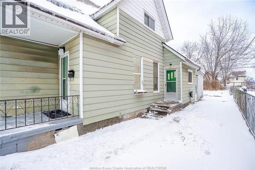 538 Oak Unit# Main Floor, Windsor, ON - Outdoor