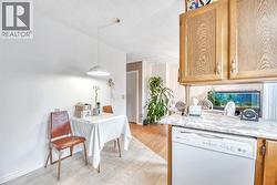 Great space for more cabinetry or additional island - 