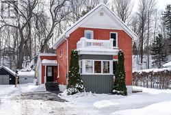 25 EDWIN STREET W  Meaford, ON N4L 1E4