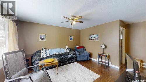 30 Confederation Crescent, Saskatoon, SK - Indoor
