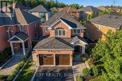 166 WORTHINGTON AVENUE Richmond Hill, ON L4E 4N7