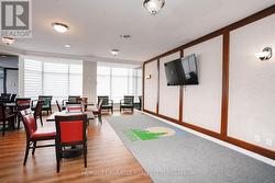 Party/Meeting Room - 