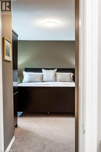 4670 Huffman Road, Burlington, ON - Indoor