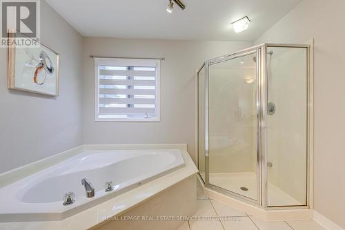 2191 Turnberry Road, Burlington, ON - Indoor Photo Showing Bathroom
