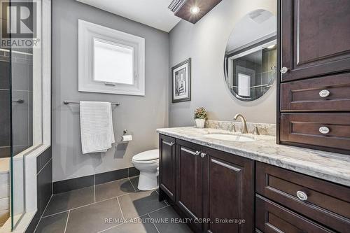 2421 Hargood Place, Mississauga, ON - Indoor Photo Showing Bathroom