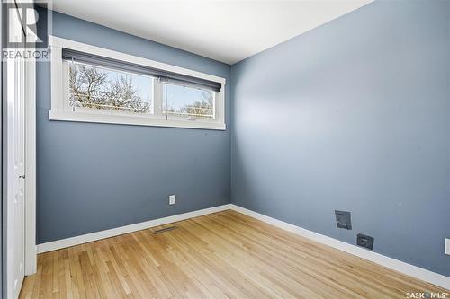 2504 Grant Road, Regina, SK - Indoor Photo Showing Other Room