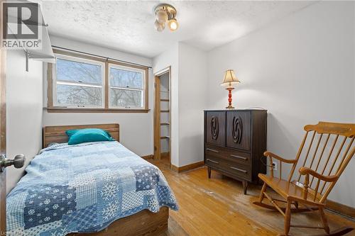 19 Perkell Place, Kitchener, ON - Indoor Photo Showing Bedroom