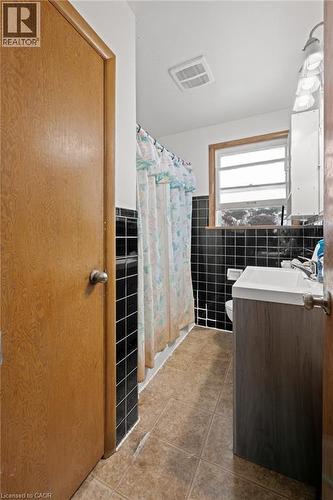 19 Perkell Place, Kitchener, ON - Indoor