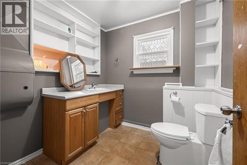 19 Perkell Place, Kitchener, ON - Indoor Photo Showing Bathroom