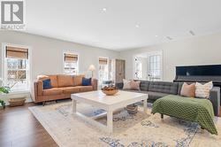 Spacious Living Room - 