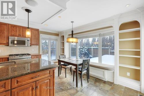 41 Bramblegrove Crescent, Ottawa, ON - Indoor Photo Showing Kitchen