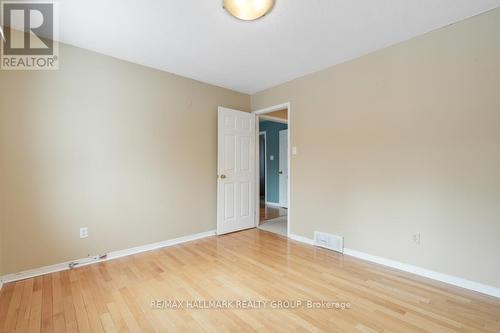 41 Bramblegrove Crescent, Ottawa, ON - Indoor Photo Showing Other Room