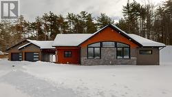 6672 Highway 1  Coldbrook, NS B4R 1B7