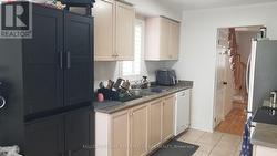 40 INGOLD LANE  Ajax, ON L1Z 1K3