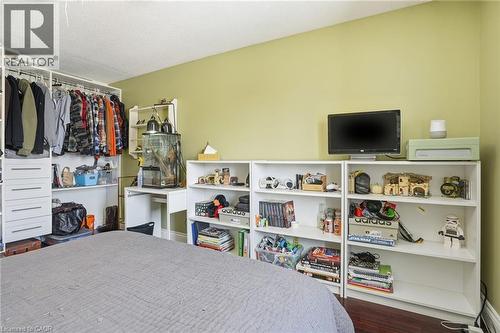 2018 Chrisdon Road, Burlington, ON - Indoor