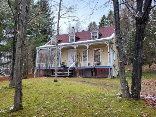 20215 2e Avenue  Saint-Georges, QC G5Y 5B8