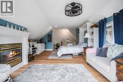 Lofted 3rd bedroom - 