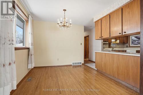 63 Marlowe Drive, Hamilton, ON - Indoor Photo Showing Kitchen