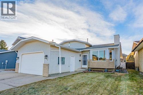 683 Ross Glen Drive SE  Medicine Hat, AB T1B 3X5