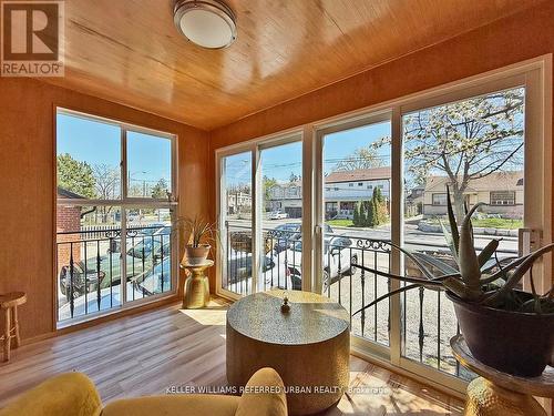 6 Elmhurst Drive, Toronto, ON - Indoor