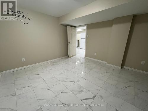 531 Scenic Drive, Hamilton, ON - Indoor Photo Showing Other Room