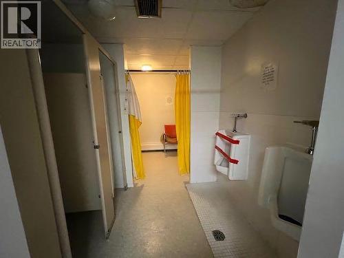 1009 1 Avenue, Wainwright, AB 