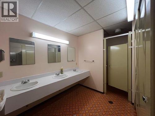 1009 1 Avenue, Wainwright, AB 