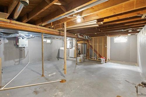 242 Kenaston Boulevard, Winnipeg, MB 