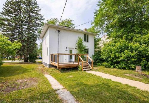 242 Kenaston Boulevard, Winnipeg, MB 