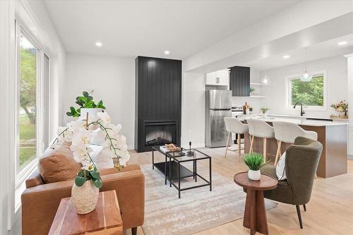 242 Kenaston Boulevard, Winnipeg, MB 