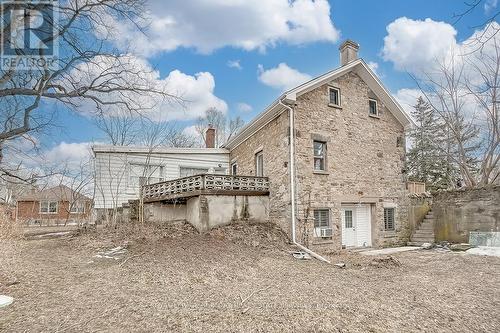 50 Sanders Boulevard, Hamilton, ON - Outdoor