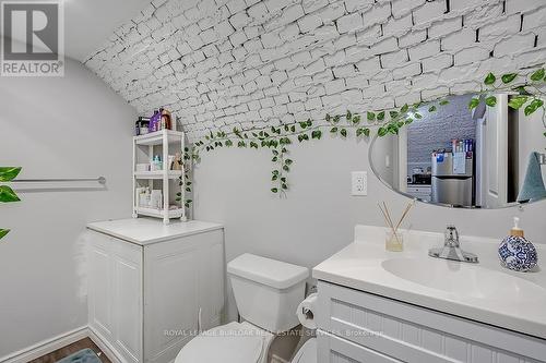 50 Sanders Boulevard, Hamilton, ON 
