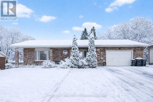 93 EDWARD STREET  Penetanguishene, ON L9M 1J3