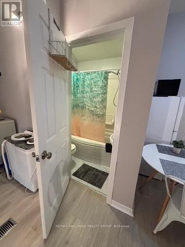 115 Carruthers Avenue, Ottawa, ON - Indoor Photo Showing Other Room