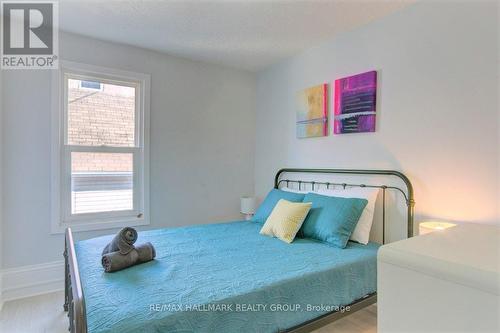 115 Carruthers Avenue, Ottawa, ON - Indoor Photo Showing Bedroom