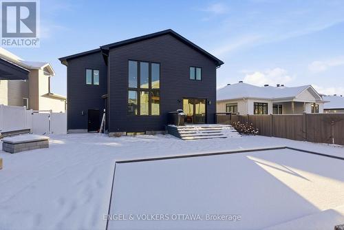 640 Meadowridge Circle, Ottawa, ON - Outdoor